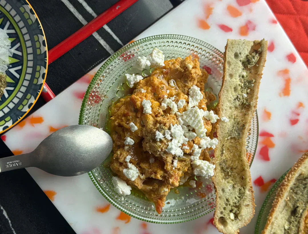Strapatsada (Greek Style Tomato And Feta Scramble)
